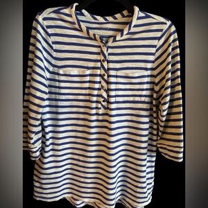 Women's medium Chico's blue and white striped top, 5 buttons and 2 front pockets